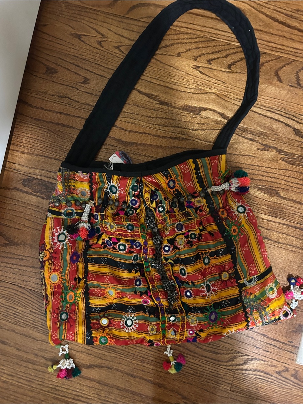 Gypsy 05 Multicolor Embroidered Shoulder Bag